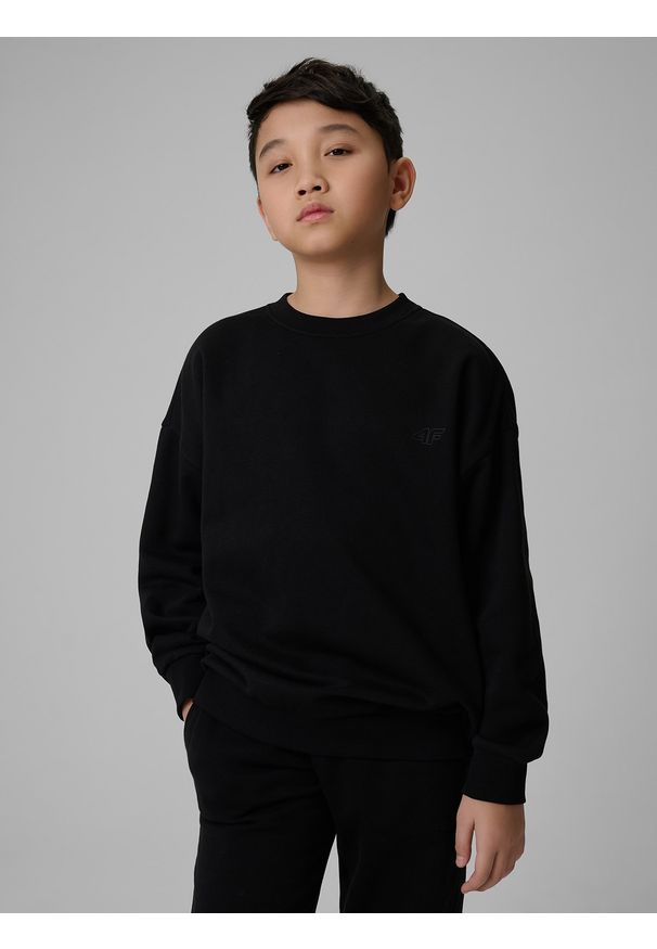 4f - 4F Komplet dresowy chłopięcy - czarny 122/128 (6-8 lat). Okazja: na co dzień, na uczelnię, do domu. Typ kołnierza: bez kaptura. Kolor: czarny. Materiał: dresówka. Sezon: lato. Styl: casual