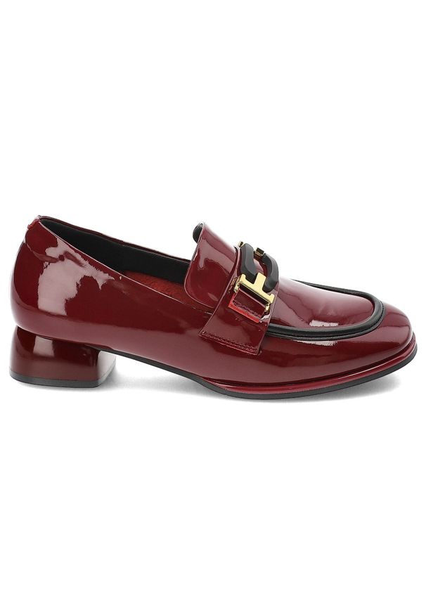 Czerwone Półbuty Artiker Eleganckie Obuwie Damskie. Okazja: na co dzień. Zapięcie: klamry. Kolor: czerwony. Materiał: lakier, skóra. Obcas: na obcasie. Styl: elegancki. Wysokość obcasa: średni