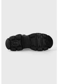 Karl Lagerfeld buty skórzane TREKKA MAX KC damskie kolor czarny na platformie ocieplone KL43563. Nosek buta: okrągły. Zapięcie: sznurówki. Kolor: czarny. Materiał: skóra. Obcas: na platformie. Styl: klasyczny #4