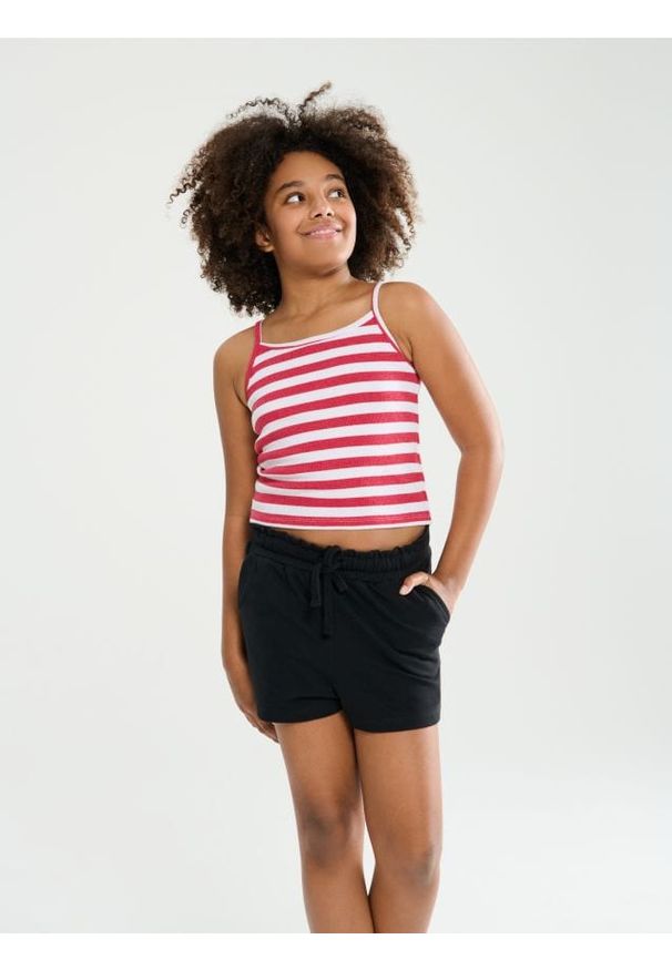 Sinsay - Szorty w stylu basic - czarny. Kolor: czarny