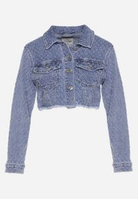 Born2be - Granatowa Jeansowa Kurtka o Krótkim Kroju z Metalowymi Guzikami i Kieszeniami Enipiria. Okazja: na co dzień. Kolor: niebieski. Materiał: jeans. Długość: krótkie. Wzór: aplikacja. Styl: casual #6