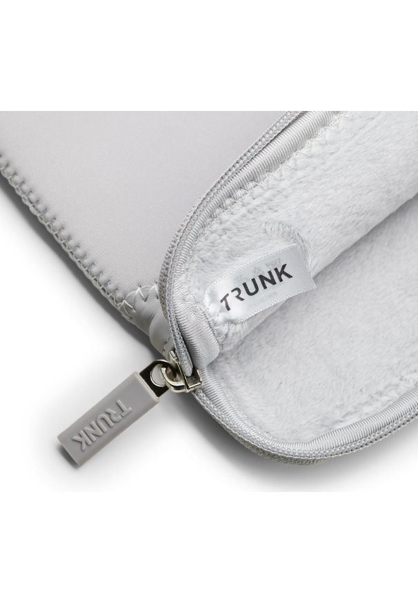 Etui Trunk Neoprene Sleeve do MacBook 14'' (silver cloud). Materiał: nylon. Styl: elegancki, casual