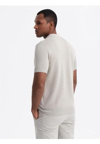 Ombre Clothing - Męska bawełniana koszulka polo ze strukturalnej dzianiny – beżowa V6 - Rozmiar: S. Okazja: do pracy, na co dzień. Typ kołnierza: polo. Kolor: beżowy. Materiał: bawełna, dzianina. Długość: krótkie. Styl: casual, elegancki #6