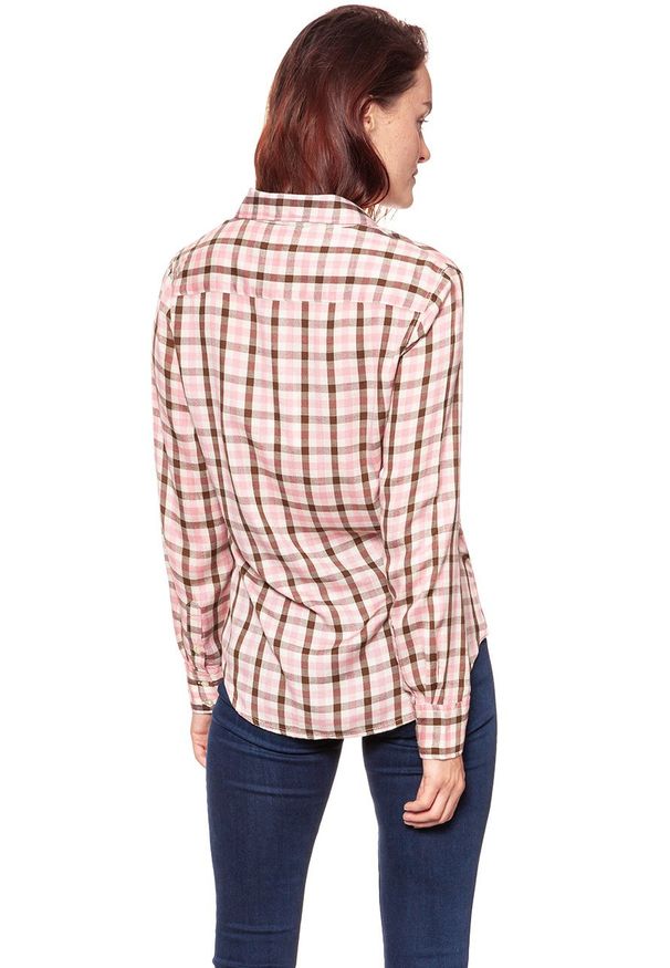 Wrangler - KOSZULA WRANGLER 1 PKT SHIRT CAMEO PINK W5241M1Y2 112129364. Materiał: wiskoza. Wzór: kratka