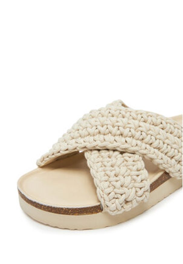 DeeZee Klapki MXCR-211 Écru. Materiał: materiał