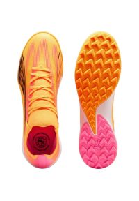 Buty piłkarskie Puma Ultra Match Tt M 107757 03 pomarańczowe. Kolor: pomarańczowy. Materiał: guma, materiał, dzianina. Szerokość cholewki: normalna. Sport: piłka nożna