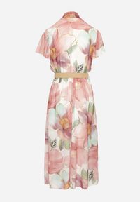 Born2be - Różowa Sukienka o Rozkloszowanym Kroju z Wiązaniem przy Dekolcie i Paskiem Sorilina. Okazja: na co dzień. Kolor: różowy. Długość rękawa: krótki rękaw. Wzór: kwiaty. Styl: casual, elegancki #5