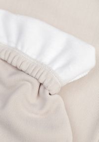 Born2be - Beżowe Bawełniane Spodnie Dresowe ze Sznurkiem i Polarową Podszewką Saliavera. Okazja: na co dzień. Kolor: beżowy. Materiał: polar, bawełna, dresówka. Styl: sportowy, klasyczny, casual #4