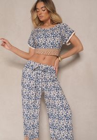 Renee - Niebieski Komplet z Bawełny w Print Boho Szerokie Spodnie i Koszulka Telanitha. Kolor: niebieski. Materiał: bawełna. Wzór: nadruk