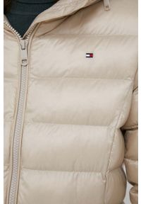 TOMMY HILFIGER - Tommy Hilfiger kurtka damska kolor beżowy przejściowa. Typ kołnierza: kaptur. Kolor: beżowy. Materiał: poliester #5