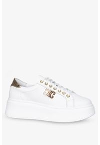 Casu - Białe sneakersy skórzane damskie na platformie z ozdobą sznurowane produkt polski casu ds-739. Kolor: biały, wielokolorowy, złoty. Materiał: skóra. Szerokość cholewki: normalna. Wzór: aplikacja. Obcas: na platformie #1