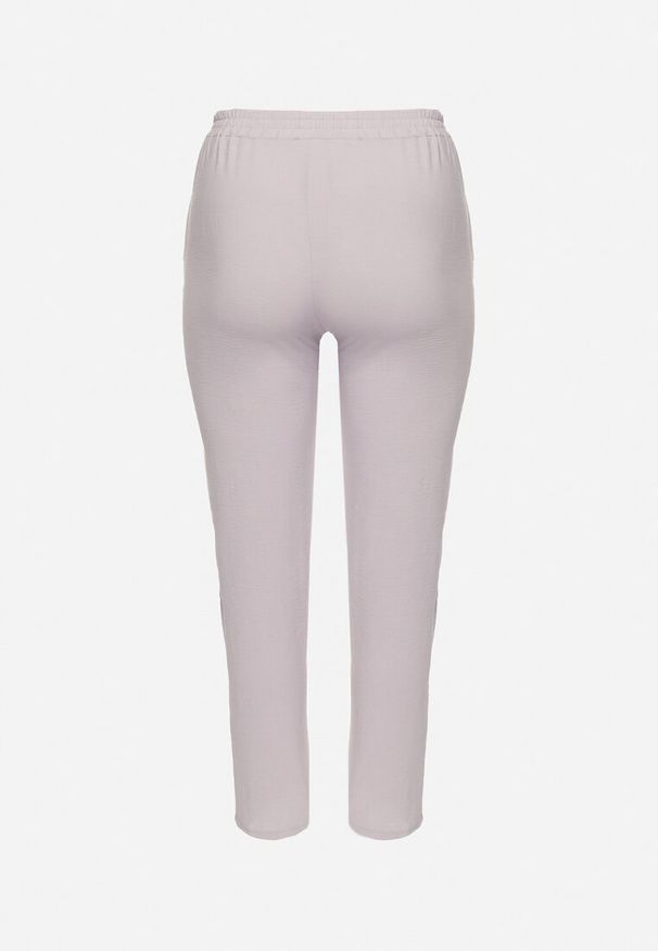 Born2be - Jasnoszare Casualowe Spodnie z Elastyczną Gumką w Pasie z Wsuwanymi Kieszeniami Mousesa. Okazja: na co dzień. Kolor: szary. Styl: casual