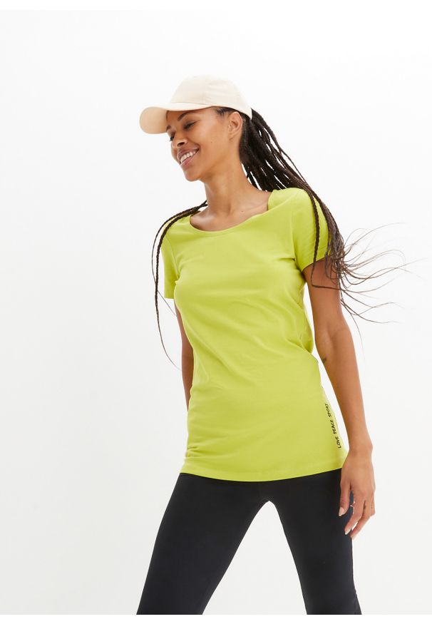 bonprix - Długi shirt sportowy z bawełny (2 szt.). Kolor: zielony. Materiał: bawełna. Długość: długie. Wzór: napisy. Styl: sportowy