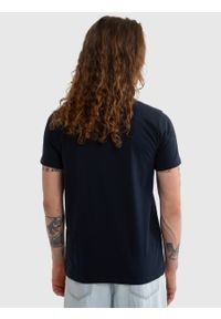 Big-Star - Koszulka męska z nadrukiem z linii Authentic granatowa Millaner 403. Kolor: niebieski. Materiał: dzianina, bawełna. Wzór: nadruk. Styl: klasyczny, elegancki