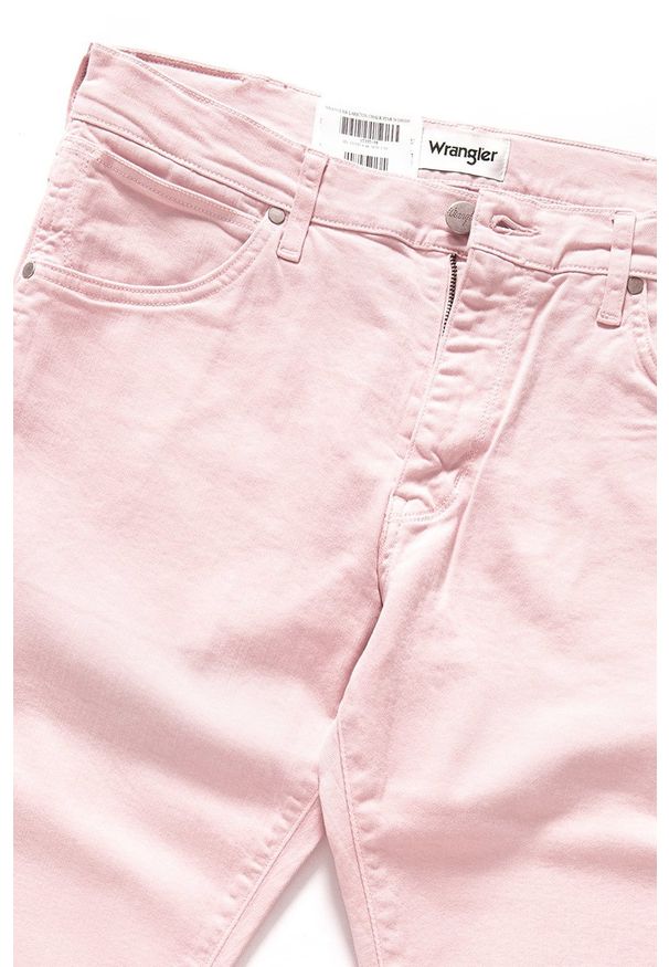 Wrangler - WRANGLER SPODNIE MĘSKIE LARSTON CHALK PINK W18SSH26C 112127633