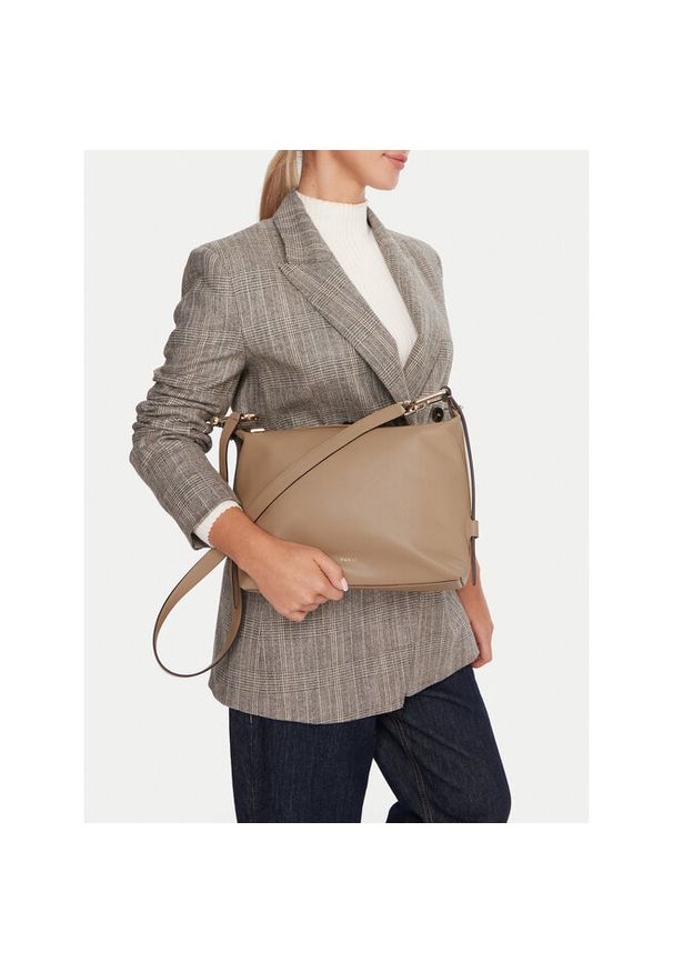 Torebka Furla. Kolor: beżowy