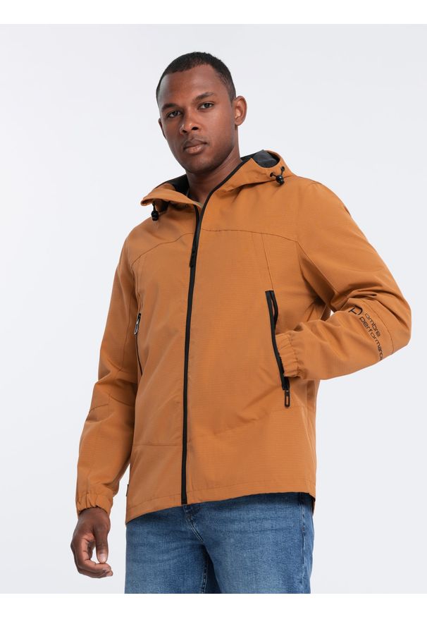 Ombre Clothing - Kurtka męska przejściowa z kapturem - camel V5 - Rozmiar: L. Typ kołnierza: kaptur. Materiał: poliester. Wzór: nadruk