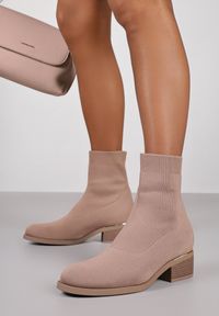 Born2be - Ciemnobeżowe Botki na Niskim Słupku ze Skarpetkową Cholewką Etaliss. Okazja: na spotkanie biznesowe, do pracy, na co dzień. Kolor: beżowy. Materiał: jeans. Szerokość cholewki: normalna. Obcas: na słupku. Styl: klasyczny, biznesowy, casual, elegancki #4