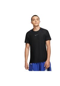 Koszulka treningowa męska Nike Pro CU4989. Materiał: materiał, włókno, skóra, bawełna, poliester. Długość rękawa: raglanowy rękaw. Technologia: Dri-Fit (Nike). Sport: fitness #1