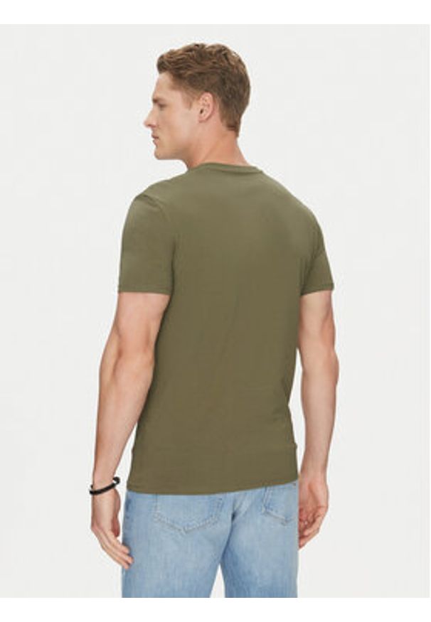 Guess T-Shirt M2YI24 J1314 Khaki Slim Fit. Kolor: brązowy. Materiał: bawełna