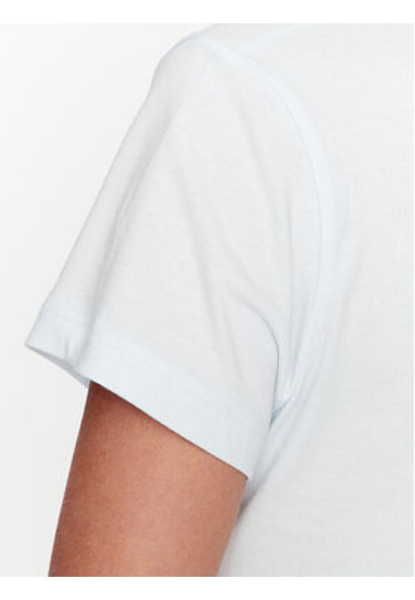 New Balance T-Shirt NB Essentials Stacked Logo T-Shirt WT31546 Niebieski Regular Fit. Kolor: niebieski. Materiał: bawełna