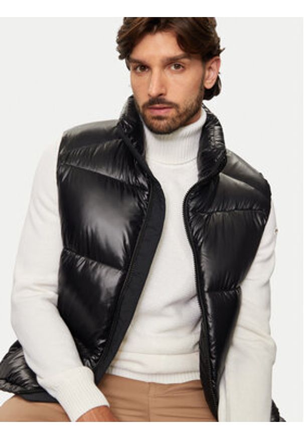 Save The Duck Kamizelka D81382U LUCK19 Czarny Regular Fit. Kolor: czarny. Materiał: syntetyk