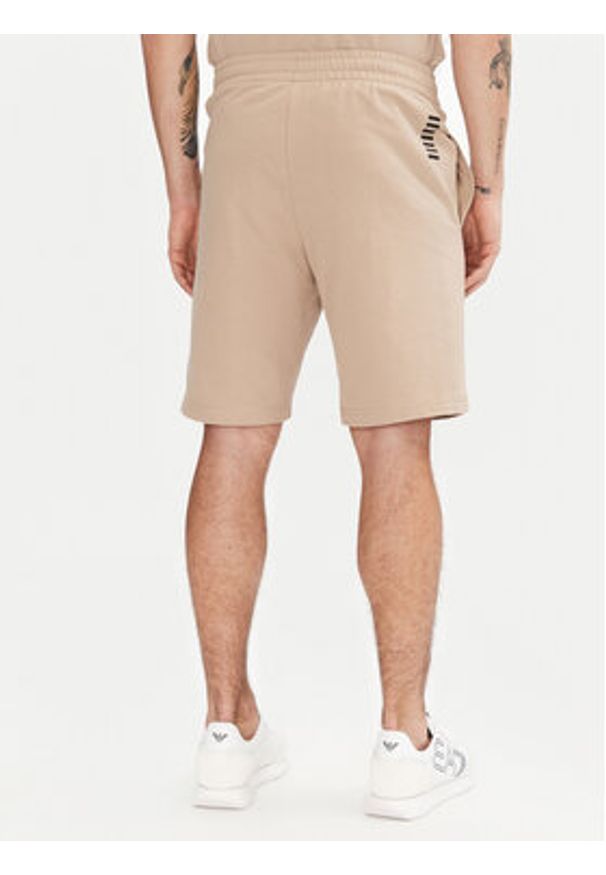 EA7 Emporio Armani Szorty sportowe 8NPS65 PJVRZ U6155 Beżowy Regular Fit. Kolor: beżowy. Materiał: bawełna. Styl: sportowy