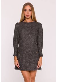 MOE - Elegancka sukienka tweedowa trapezowa mini czarna. Okazja: do pracy, na spotkanie biznesowe, na co dzień. Typ kołnierza: kokarda, dekolt w łódkę. Kolor: czarny. Wzór: aplikacja, melanż. Typ sukienki: trapezowe. Materiał: materiał, dzianina, tkanina. Długość rękawa: długi rękaw. Sezon: lato. Styl: elegancki. Długość: mini #6