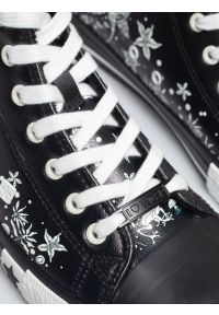 Big-Star - Trampki wysokie ze skóry ekologicznej z nadrukiem WOśP czarne TT174400 906. Zapięcie: pasek. Kolor: czarny. Materiał: skóra ekologiczna. Wzór: nadruk. Styl: wizytowy, klasyczny #3