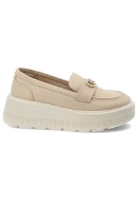 Półbuty damskie Vinceza, ze skóry naturalnej licowej ozdobna klamra wygodna platforma styl casual, beżowe, 39974. Okazja: na co dzień. Zapięcie: klamry. Kolor: beżowy. Materiał: skóra. Wzór: aplikacja. Obcas: na platformie. Styl: casual #5