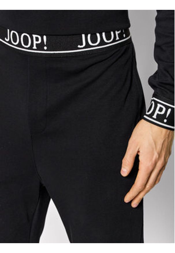 JOOP! Spodnie dresowe 17 J221LW007 30029923 Czarny Regular Fit. Kolor: czarny. Materiał: dresówka, bawełna