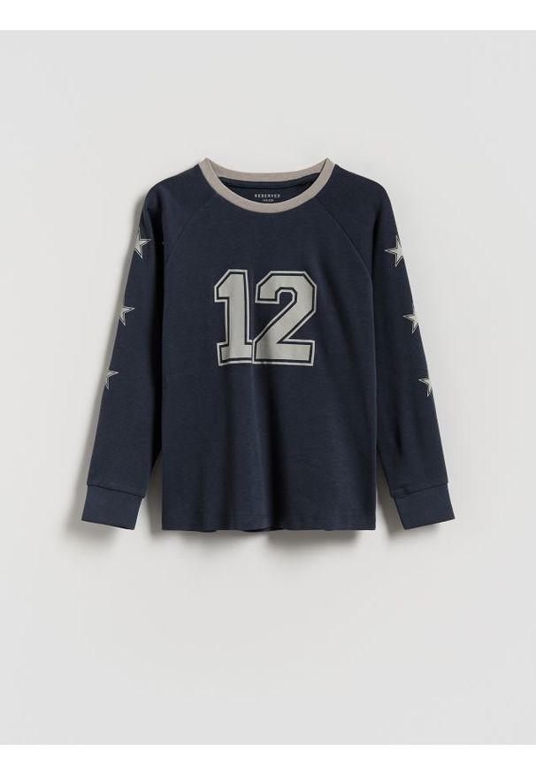 Reserved - Bawełniany longsleeve - granatowy. Kolor: niebieski. Materiał: bawełna. Długość rękawa: długi rękaw