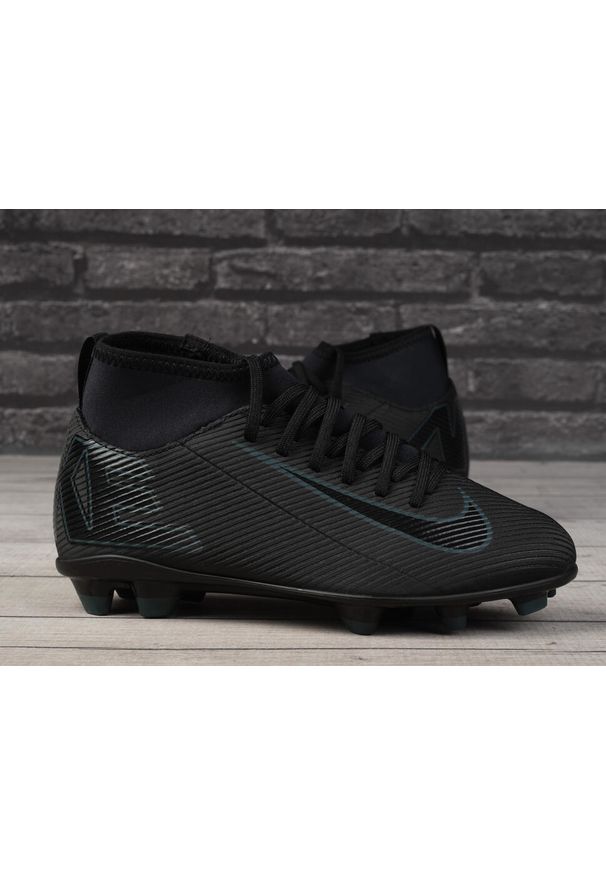 Buty piłkarskie korki Nike JR SUPERFLY 10 CLUB FG/MG. Kolor: czarny. Sport: piłka nożna
