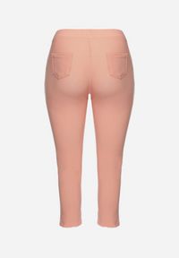 Born2be - Różowe Spodnie z Nogawkami 7/8 i Kieszeniami Selandima. Kolor: różowy. Styl: elegancki