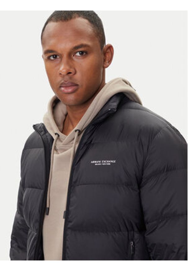 Armani Exchange Kurtka puchowa XM001575 AF16927 UC001 Czarny Regular Fit. Kolor: czarny. Materiał: syntetyk