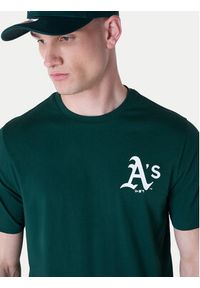 New Era T-Shirt Oakland Athletics MLB Pennant Graphic 60596214 Zielony Regular Fit. Kolor: zielony. Materiał: bawełna #5