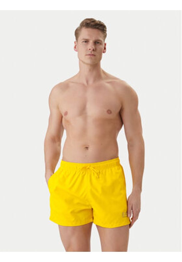 EA7 Emporio Armani Szorty kąpielowe 7M001677 AF13019 M2004 Żółty Regular Fit. Kolor: żółty. Materiał: syntetyk
