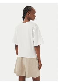 Vero Moda T-Shirt Tammie 10352701 Biały Regular Fit. Kolor: biały. Materiał: bawełna #4