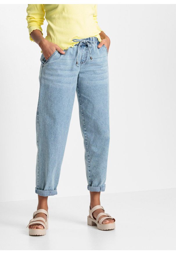 bonprix - Dżinsy barrel, średni stan, z elastyczną gumą w talii. Kolor: niebieski