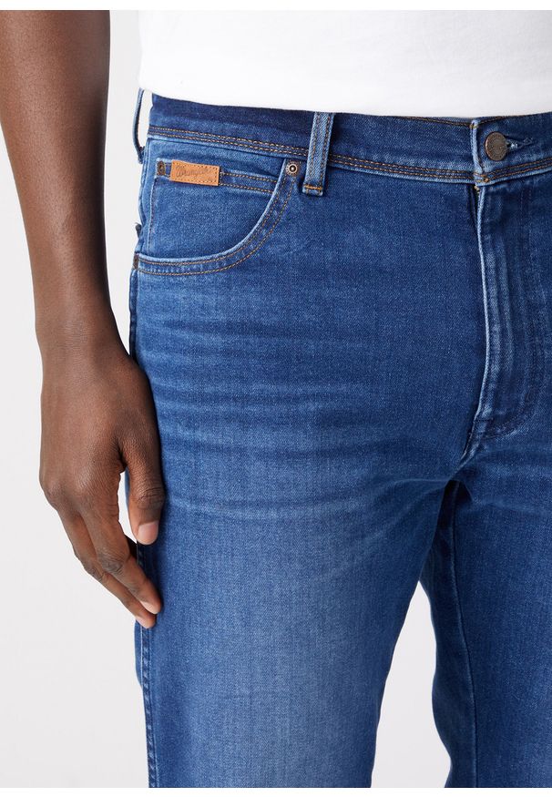 Wrangler - WRANGLER TEXAS TAPER MĘSKIE SPODNIE JEANSOWE LAST KISS W12T8626P 112320030