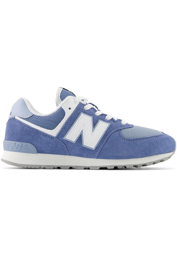 Buty dziecięce New Balance GC574FDG – niebieskie. Okazja: na co dzień. Kolor: niebieski. Materiał: materiał, syntetyk. Szerokość cholewki: normalna. Model: New Balance 574