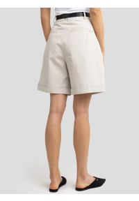 Big-Star - Szorty damskie luźne z dodatkiem lnu beżowe Maryliani 800. Okazja: na co dzień. Stan: podwyższony. Kolor: beżowy. Materiał: len. Sezon: lato. Styl: elegancki, casual, klasyczny #2