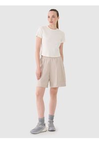 4f - 4F T-shirt slim z prążkowanej dzianiny damski - biały L. Okazja: na co dzień. Kolor: biały. Materiał: dzianina, prążkowany. Długość rękawa: krótki rękaw. Długość: krótkie. Wzór: prążki. Styl: klasyczny, sportowy, casual