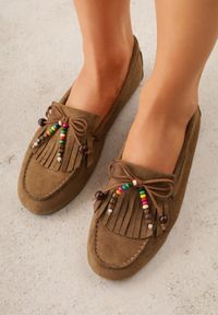 Born2be - Ciemnobeżowe Mokasyny VICES z Wkładką ze Skóry Naturalnej i Ozdobnymi Koralikami Neni. Okazja: na co dzień. Kolor: beżowy. Materiał: skóra. Styl: casual, klasyczny, elegancki #2
