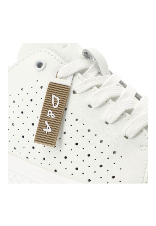 Sneakersy damskie S.Barski, cholewka skóra naturalna perforowana wiązanie klasyczne niski fason zaokrąglony nosek gruba podeszwa casualowy charakter,. Okazja: na co dzień. Zapięcie: sznurówki. Kolor: biały. Materiał: skóra. Szerokość cholewki: normalna. Obcas: na platformie. Sport: turystyka piesza