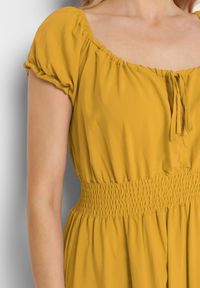 Born2be - Żółta Wiskozowa Sukienka z Gumkami w Pasie Ściągana przy Dekolcie z Falbanką Tiimamla. Okazja: na co dzień. Kolor: żółty. Materiał: wiskoza. Długość rękawa: krótki rękaw. Sezon: wiosna, lato. Typ sukienki: proste. Styl: casual #6