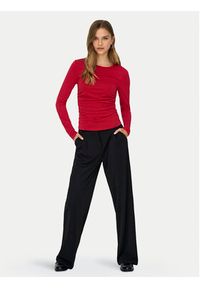 only - ONLY Bluzka Free Life 15365605 Czerwony Regular Fit. Kolor: czerwony. Materiał: syntetyk #4