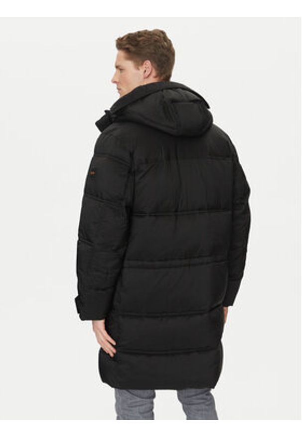 BOSS Kurtka zimowa Olomis1 50523035 Czarny Relaxed Fit. Kolor: czarny. Materiał: syntetyk. Sezon: zima