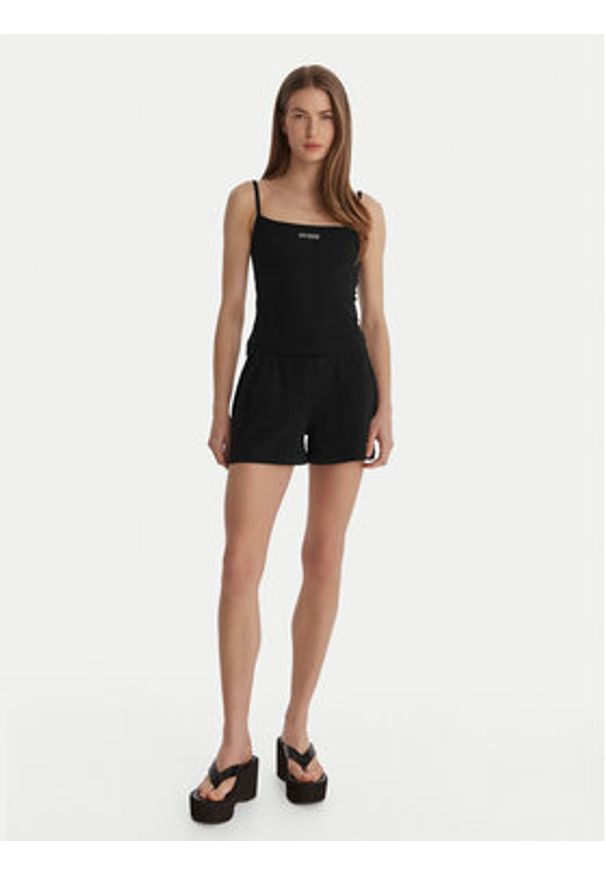 Guess Top E6GP02 J1314 Czarny Regular Fit. Kolor: czarny. Materiał: bawełna