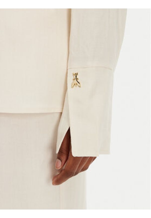 Patrizia Pepe Koszula 2C1602 A052 B823 Écru Regular Fit. Materiał: wiskoza